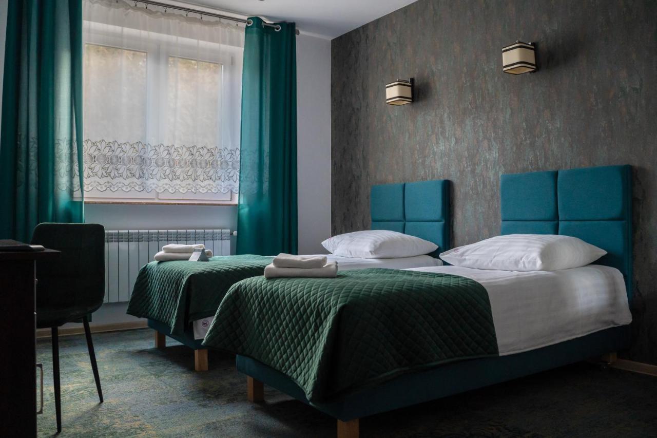 Pensjonat Wrzos Poznań Exteriör bild